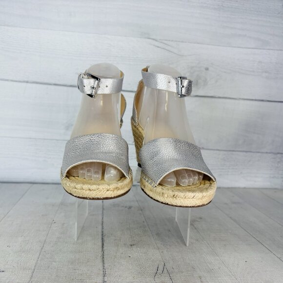 Vince Camuto LEERA Silver Metallic Leather Ankle Strap Espadrille Sandal Sz 7.5 - Picture 4 of 16